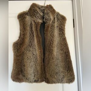 Blassport Faux Fur Vest Size Small
